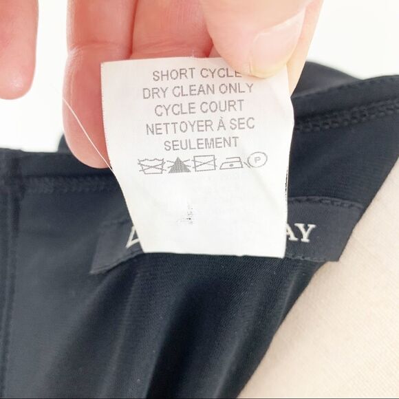 Lida Baday Black Short Sleeved Cocktail Dress w/Full Skirt and Grosgrain Trim 8‎ - Picture 13 of 13